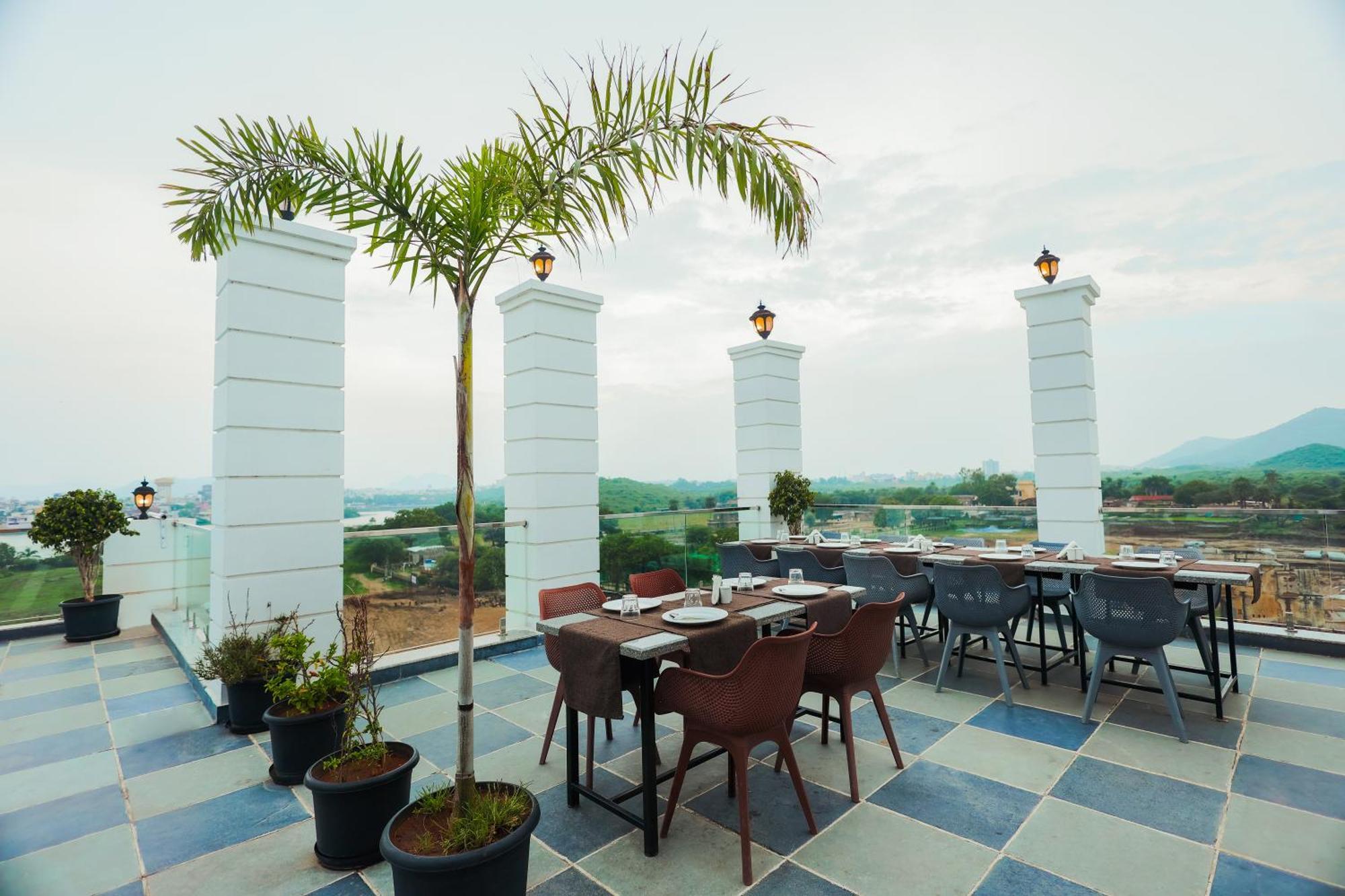 Revaas Lake View Boutique Stay 烏代浦 外观 照片